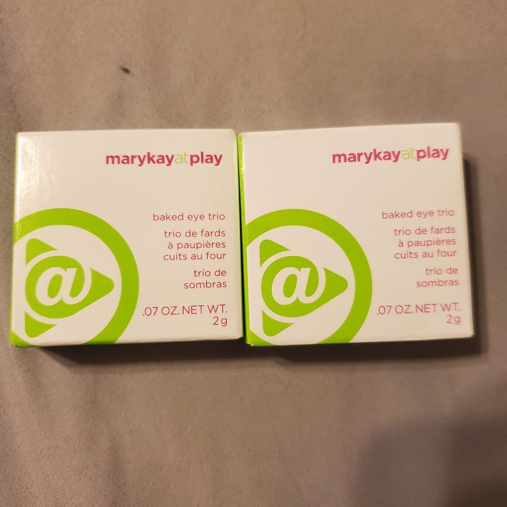 2 Mary Kay at Play Baked Eye Trio